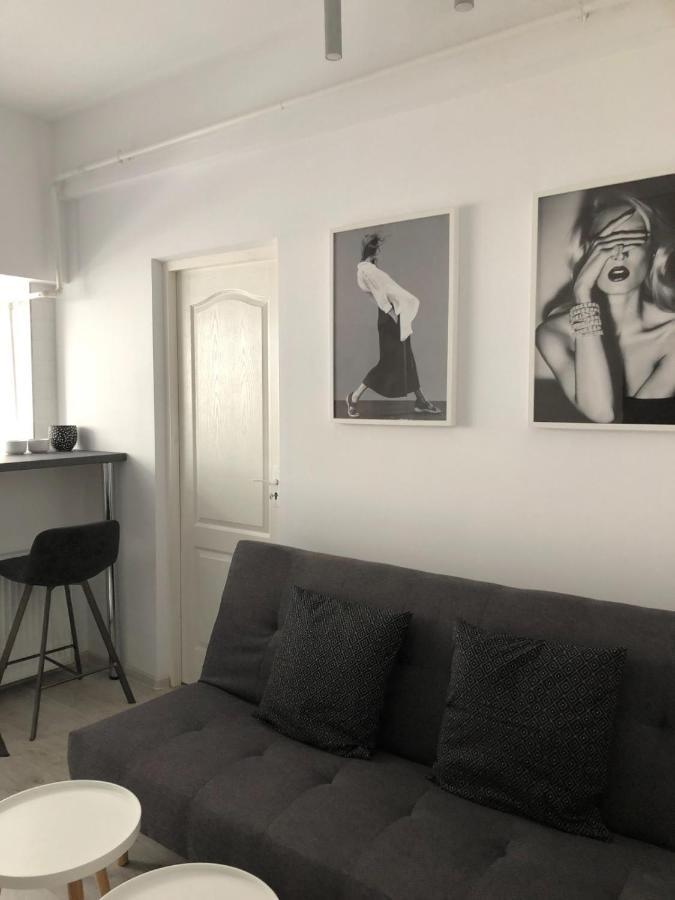 Staycity Modern Apartment Bukarest Eksteriør billede
